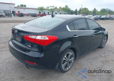 2016 Kia Forte Ex z USA, uszkodzony, nr VIN KNAFX4A8XG5506141